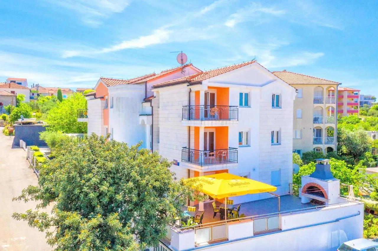 Villa Mihaela Trogir Apartment