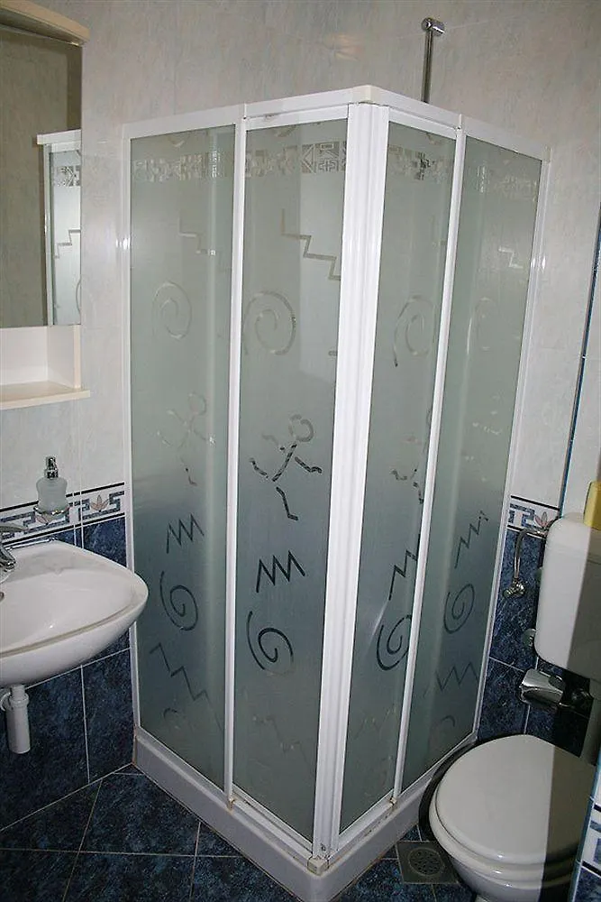 Villa Mihaela Trogir 0*,  Croatia